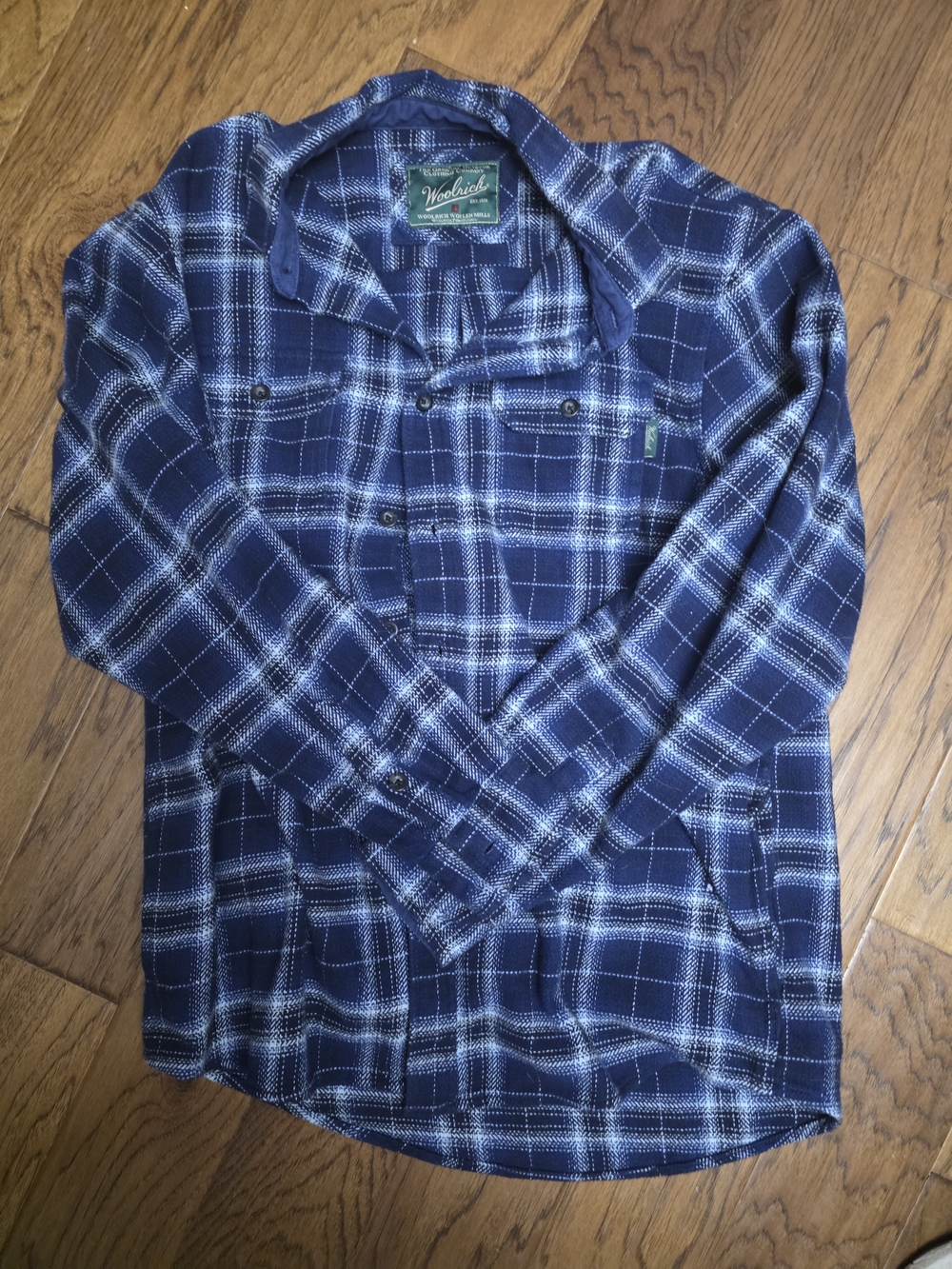 Woolrich Navy & White Plaid Button-Down Shirt